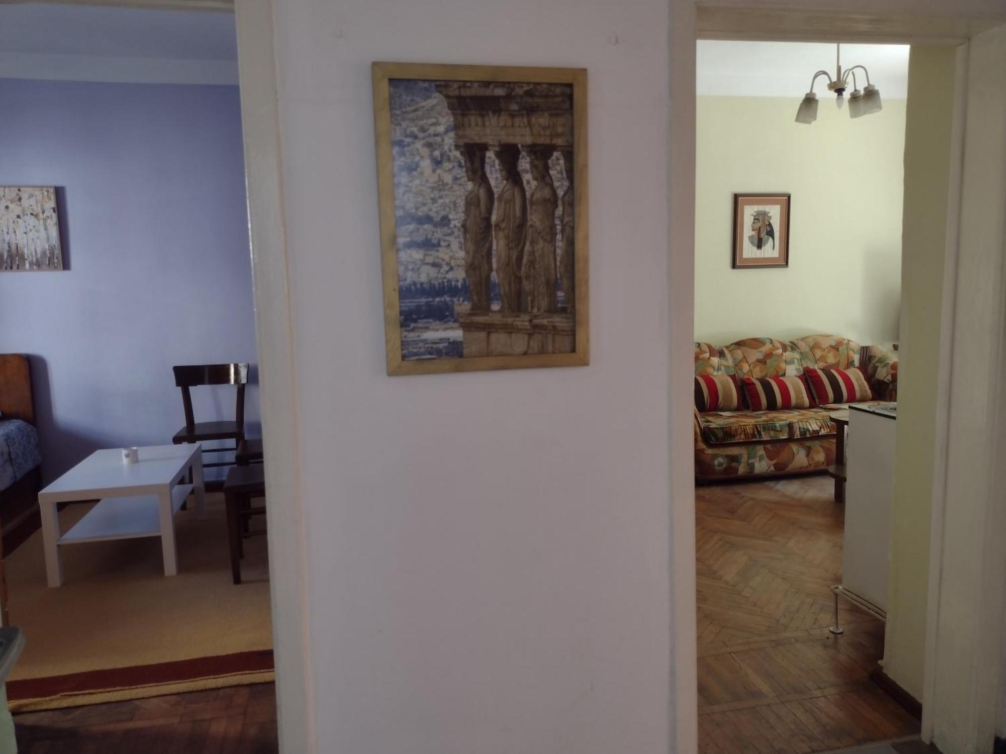 Era Echoes - Preserved Historical Apartment Tiranë Ngoại thất bức ảnh